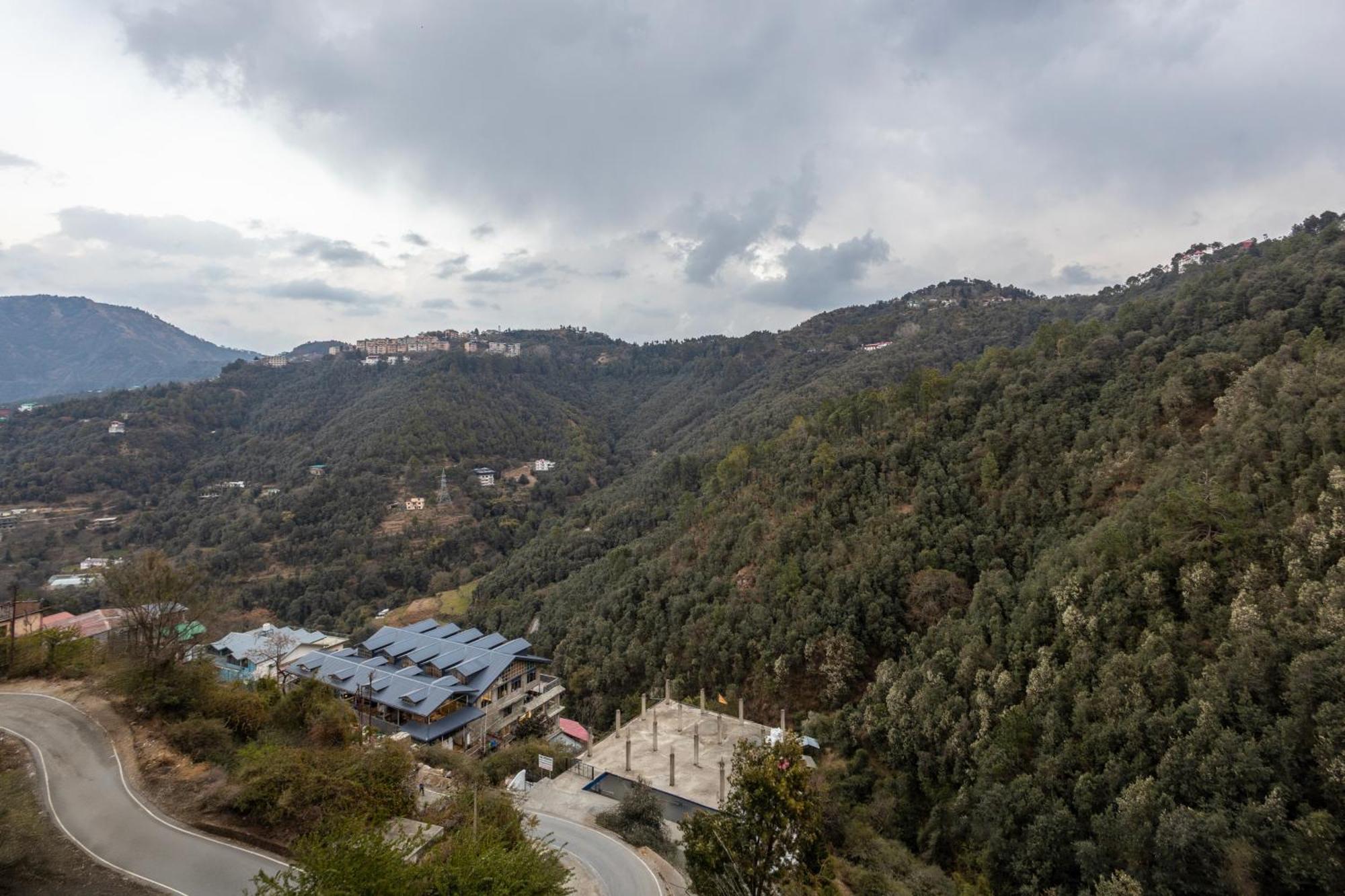 Treebo Lords Garden Glory With Valley View & Centralized Heating Шимла Экстерьер фото